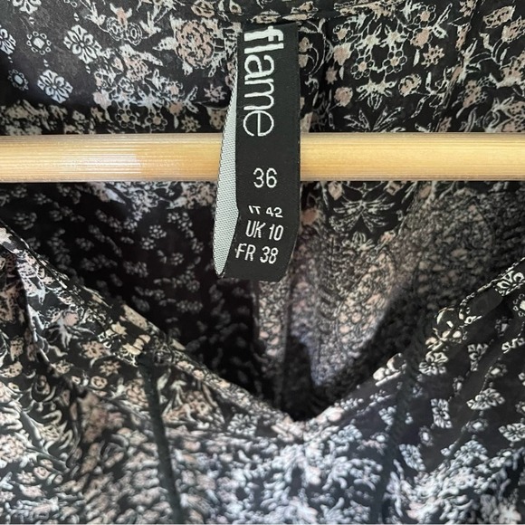 Bohemian Maxi Dress Side Slits V-Neck w/ Tassels Black Size 8 - Picture 8 of 8